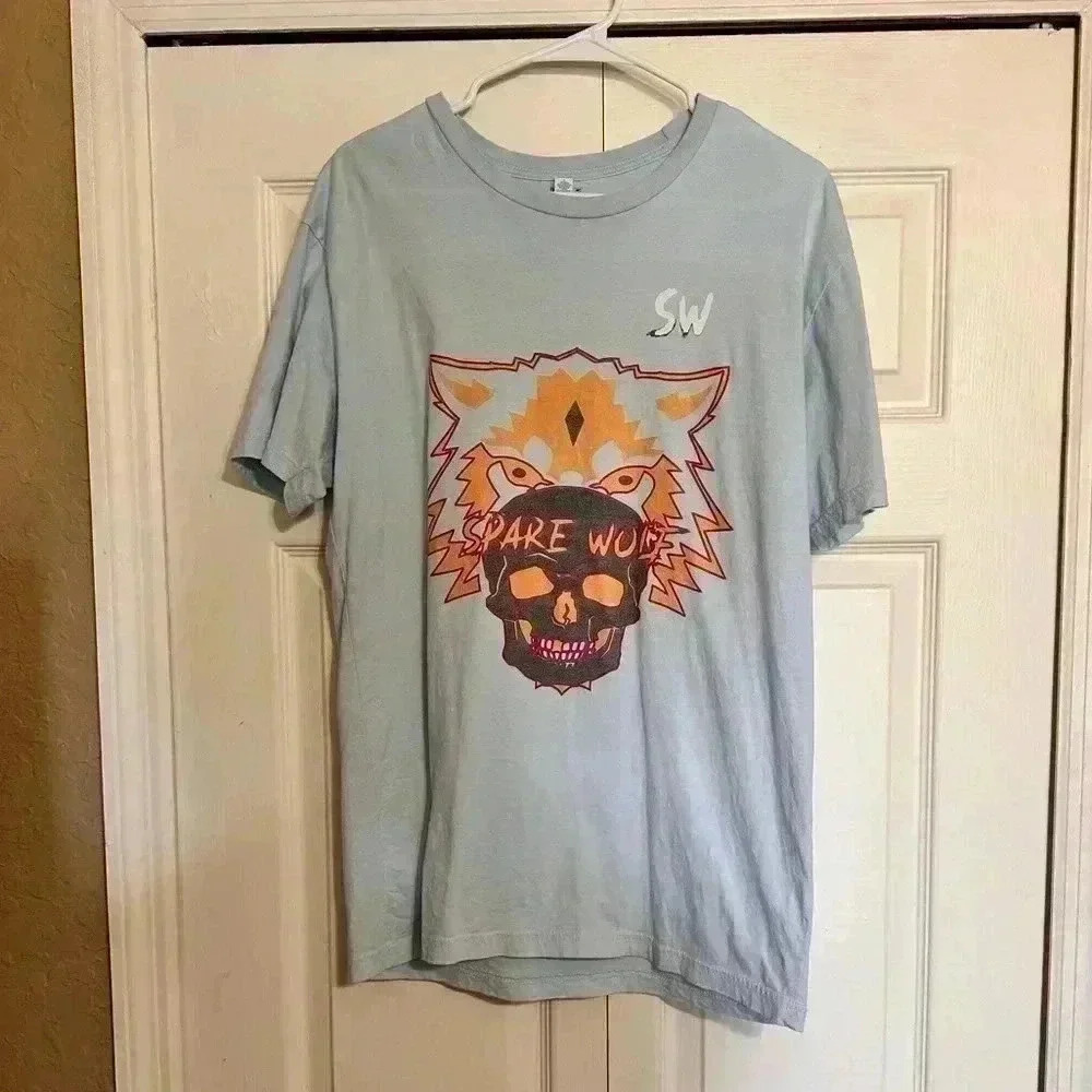 Spare Wolf Graphic Tee